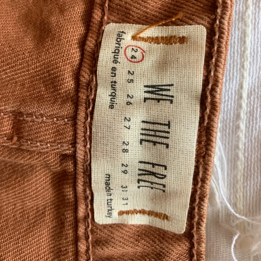 Skirt - Picture 2 of 4